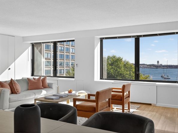 65 East India Row 6F, Boston MA 02110