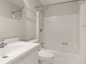 3920 Mystic Valley Pkwy 704, Medford MA 02155