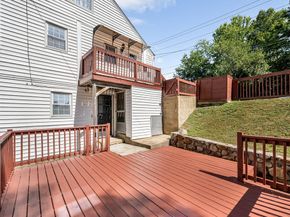 143 Leamy St, Gardner MA 01440