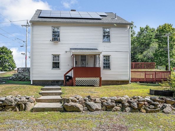 143 Leamy St, Gardner MA 01440