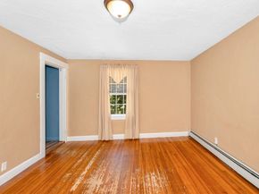 143 Leamy St, Gardner MA 01440