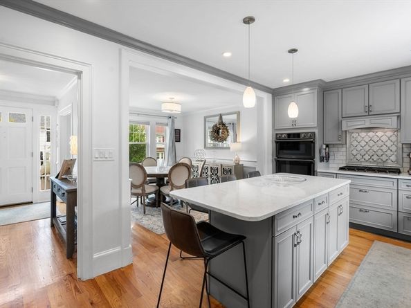 30 Merrill Rd, Watertown MA 02472