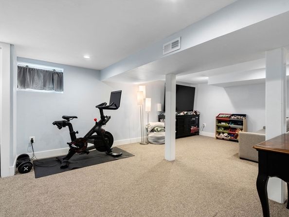 30 Merrill Rd, Watertown MA 02472