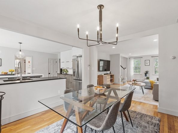 195 Haggetts Pond Rd, Andover MA 01810