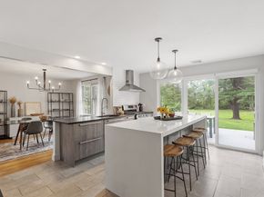 195 Haggetts Pond Rd, Andover MA 01810
