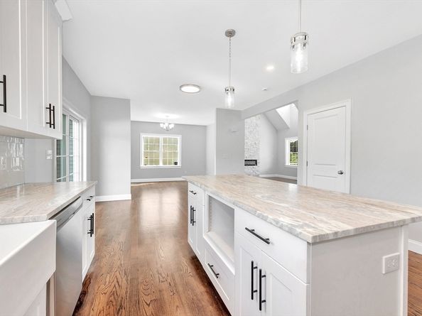 22 May Road, Millis MA 02054