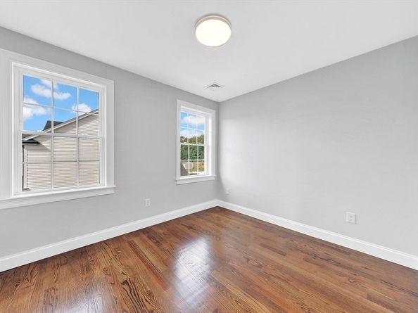 22 May Road, Millis MA 02054