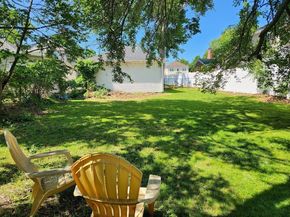 61 Broadway, Newton MA 02460