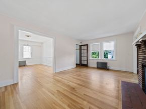 1667-1669 Centre Street, Newton MA 02461