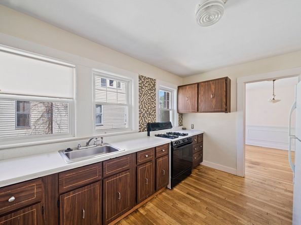 1667-1669 Centre Street, Newton MA 02461