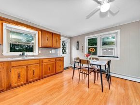 57 Leroy St, Fitchburg MA 01420