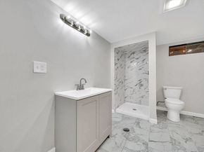 57 Leroy St, Fitchburg MA 01420