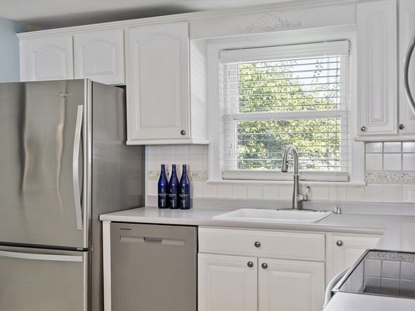 21 Circle Drive, Waltham MA 02452