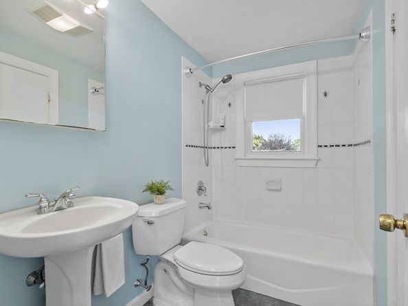 21 Circle Drive, Waltham MA 02452