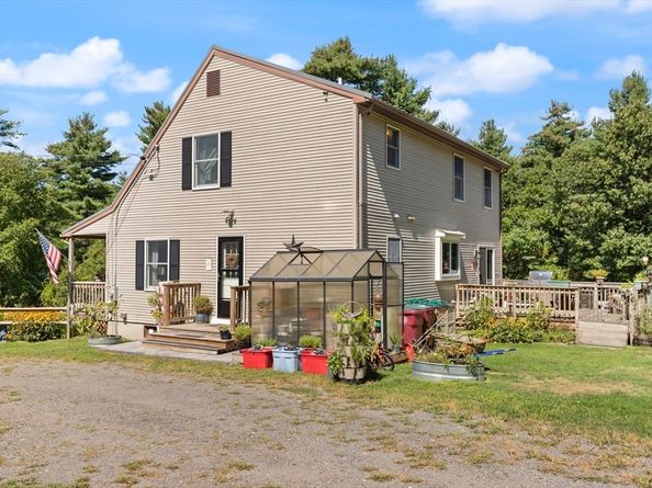 6 Bryant Circle, Middleboro MA 02346