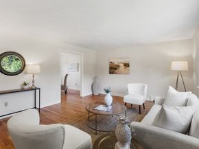 34 Newtown Road, Acton MA 01720