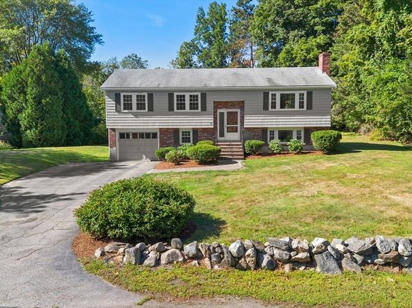 34 Newtown Road, Acton MA 01720