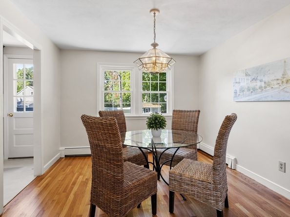 34 Newtown Road, Acton MA 01720