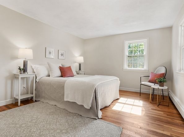 34 Newtown Road, Acton MA 01720
