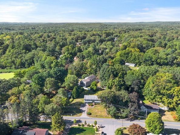34 Newtown Road, Acton MA 01720