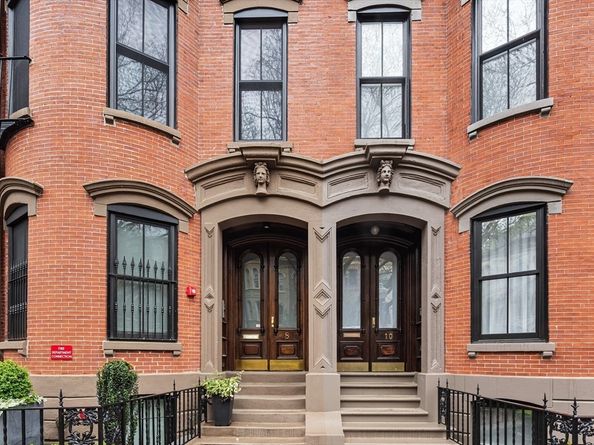 8 Rutland Sq 2, Boston MA 02118