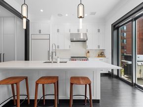 8 Rutland Sq 2, Boston MA 02118