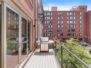 8 Rutland Sq 2, Boston MA 02118