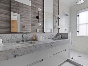 8 Rutland Sq 2, Boston MA 02118
