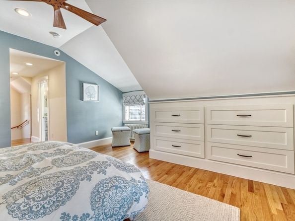 67 Lovell Rd, Melrose MA 02176