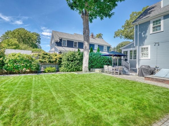 67 Lovell Rd, Melrose MA 02176