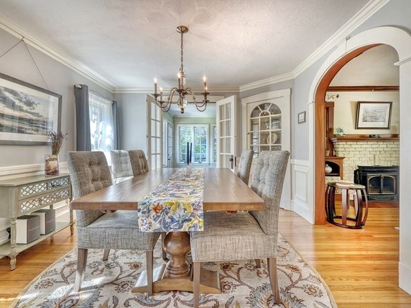 67 Lovell Rd, Melrose MA 02176