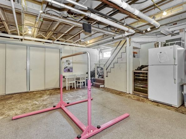 67 Lovell Rd, Melrose MA 02176