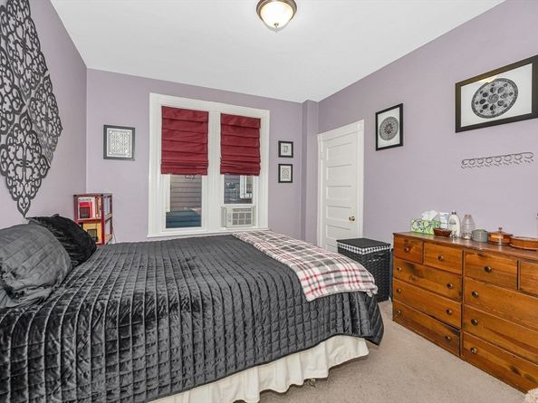 38 Cherry St 1, Lynn MA 01902