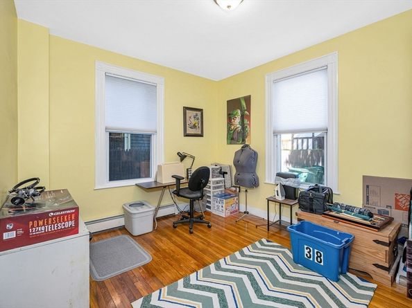 38 Cherry St 1, Lynn MA 01902