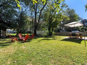 7 Anna Rd, Woburn MA 01801