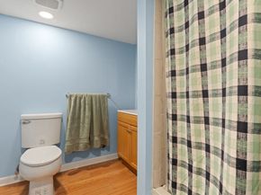 7 Anna Rd, Woburn MA 01801