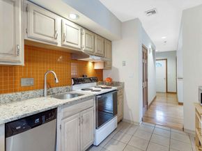 23 Waverly Pl 23, Melrose MA 02176