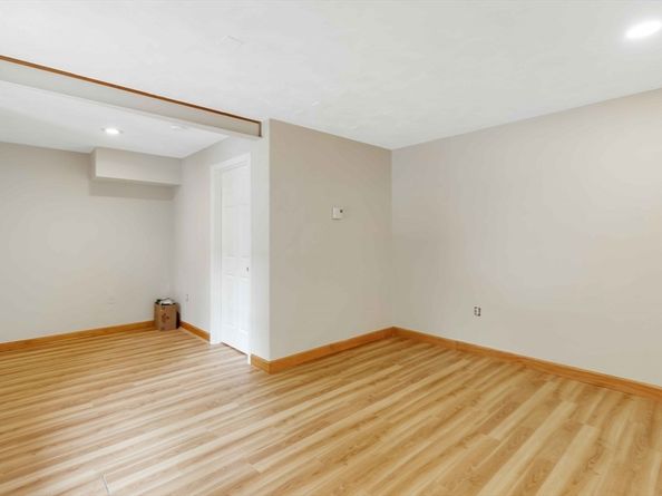 23 Waverly Pl 23, Melrose MA 02176