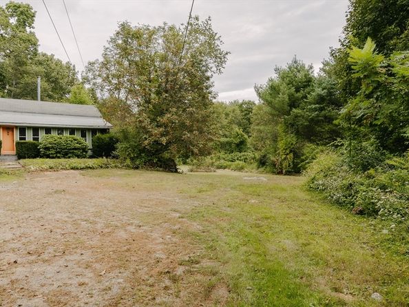 5 Witt, North Brookfield MA 01535