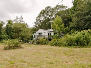 5 Witt, North Brookfield MA 01535