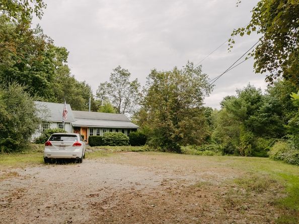 5 Witt, North Brookfield MA 01535