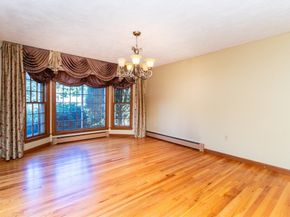 14 Onondaga Ln, Medfield MA 02052