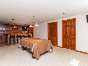 14 Onondaga Ln, Medfield MA 02052