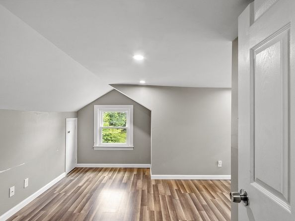 257 Spruce St, Leominster MA 01453