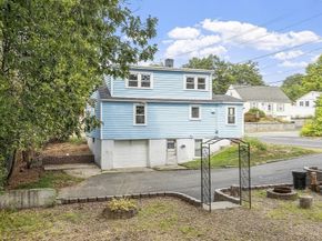 257 Spruce St, Leominster MA 01453