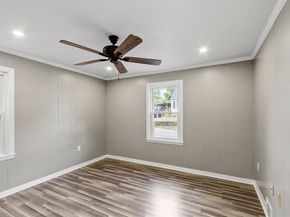 257 Spruce St, Leominster MA 01453