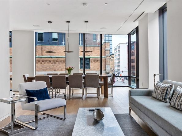 10 Farnsworth 3A, Boston MA 02210