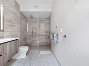 10 Farnsworth 3A, Boston MA 02210