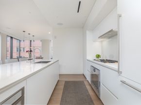 10 Farnsworth 3A, Boston MA 02210