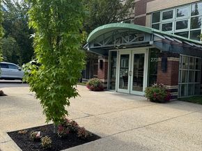 273 Cambridge Rd 202, Woburn MA 01801